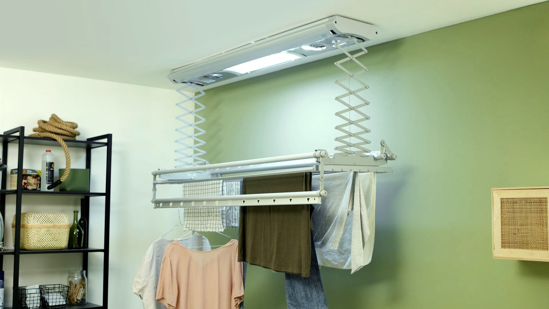 Electric drying rack for clothes with remote control | Foxydry Air